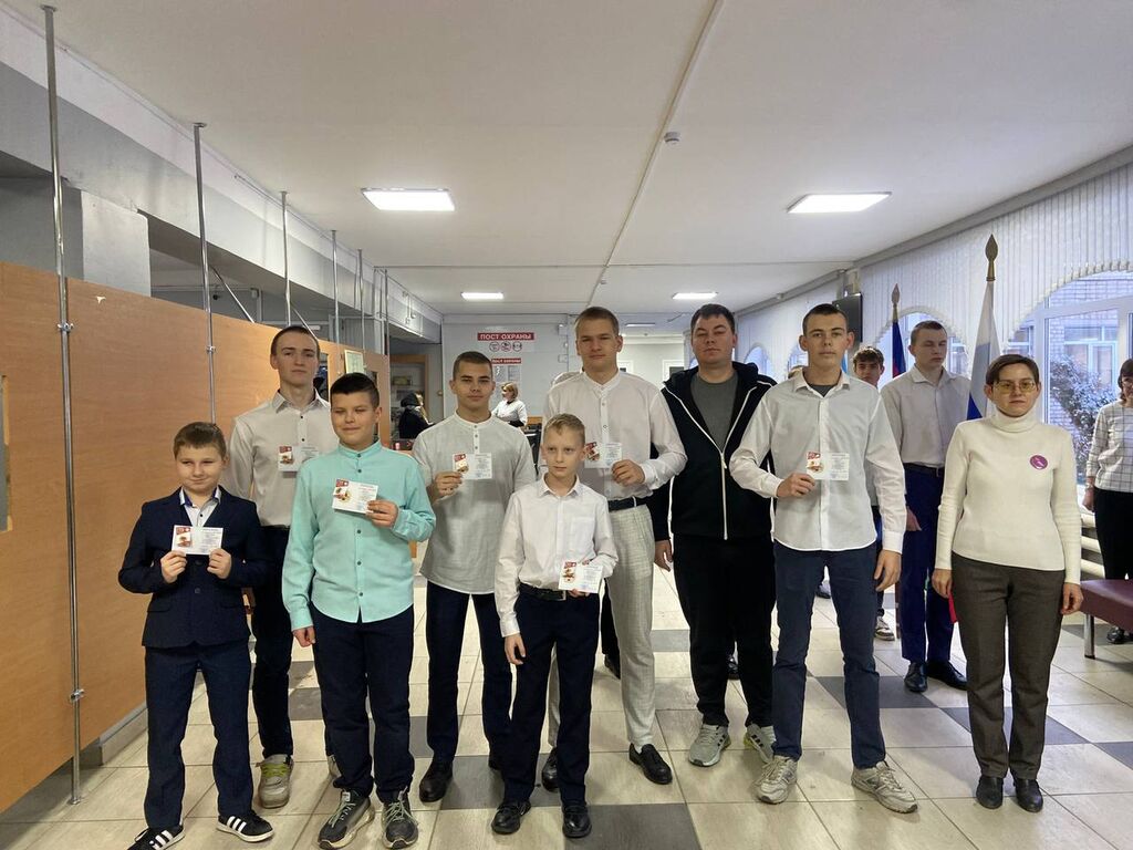 Изображение спорт и физкультура в школе.